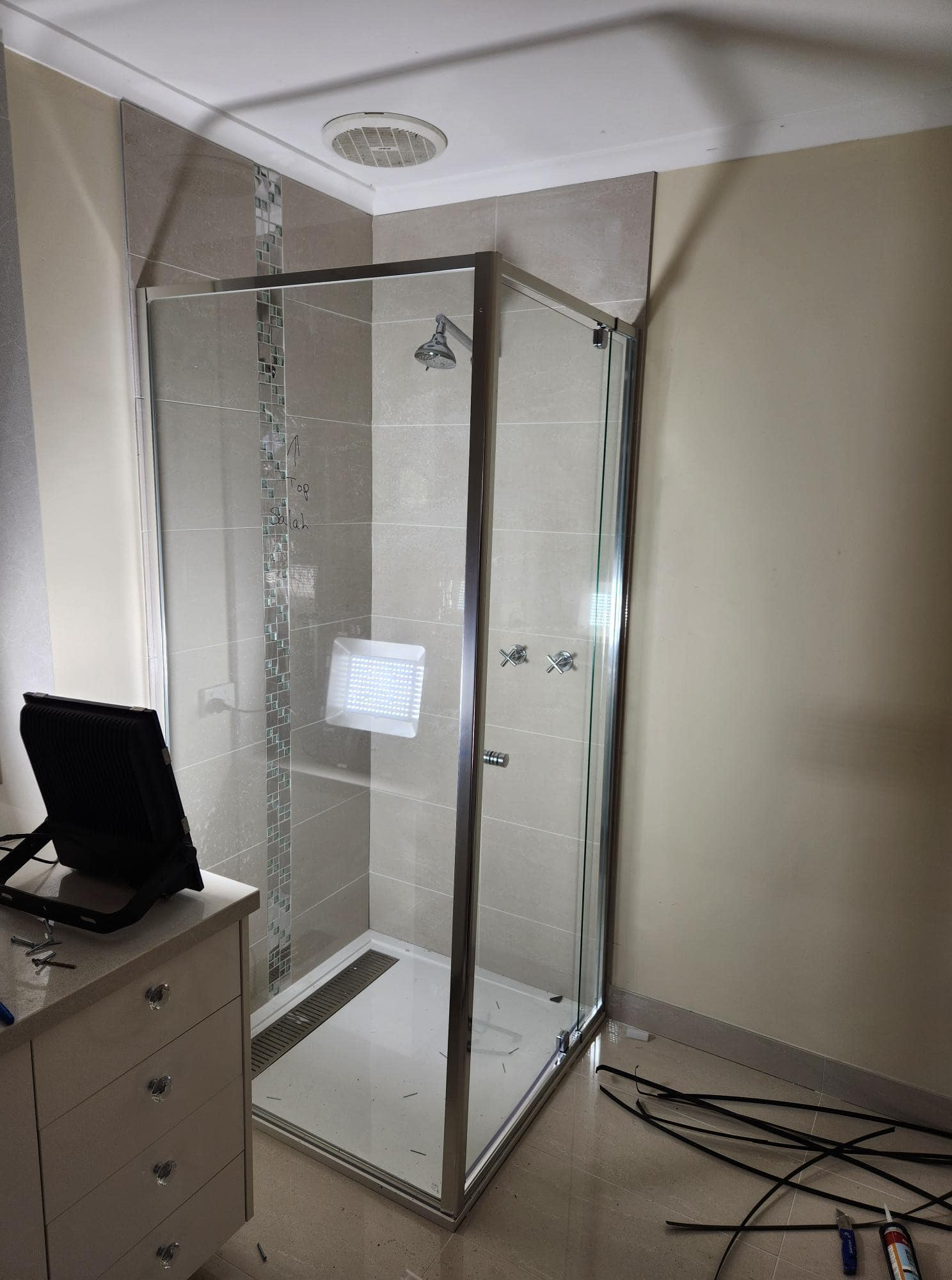 Shower Screen Installation Quick Set Epoxy